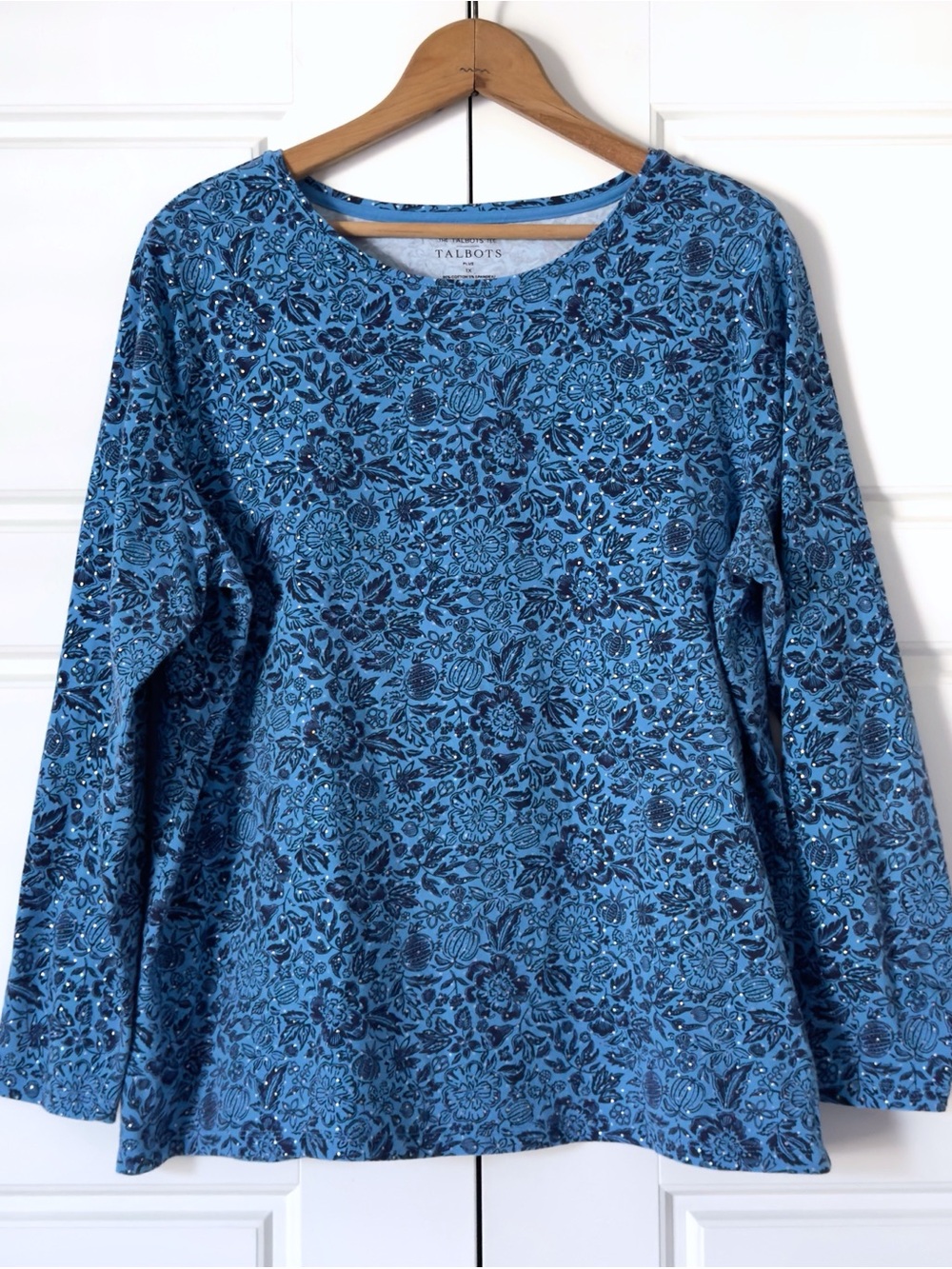 Talbots Tee Floral Long Sleeve Shirt Womens 1X Blue Silver Knit Stretch Sparkle